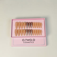 O.TWO.O Beautiful Matte Nails