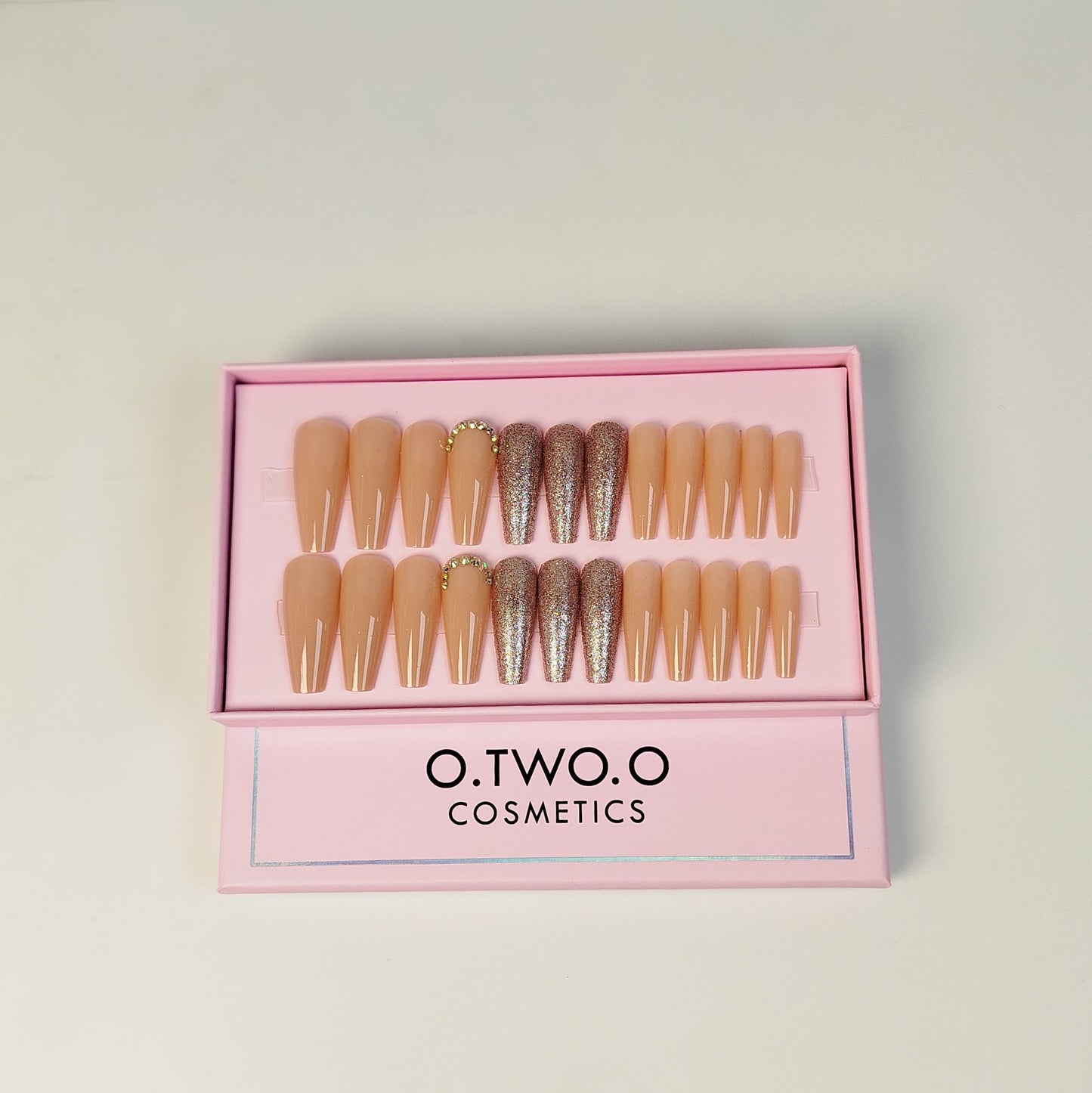 O.TWO.O Beautiful Matte Nails