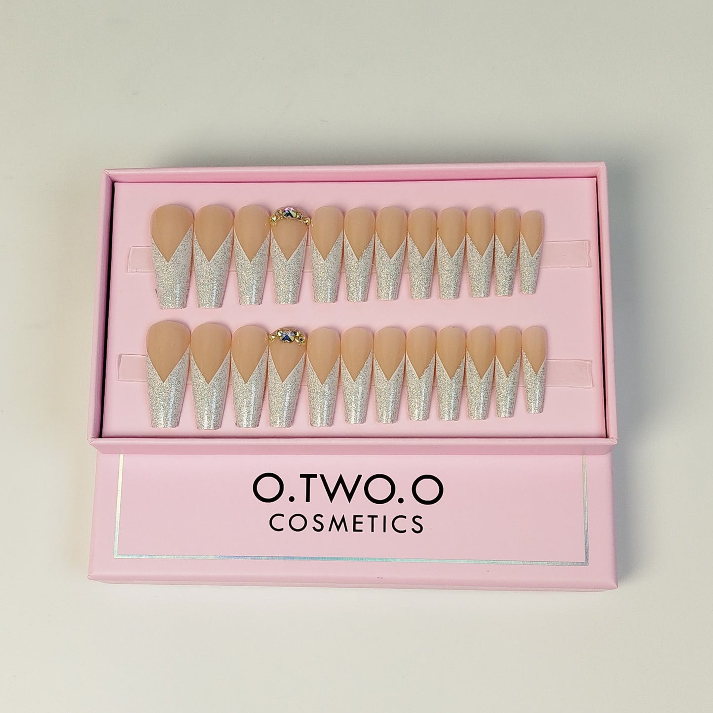 O.TWO.O Beautiful Matte Nails