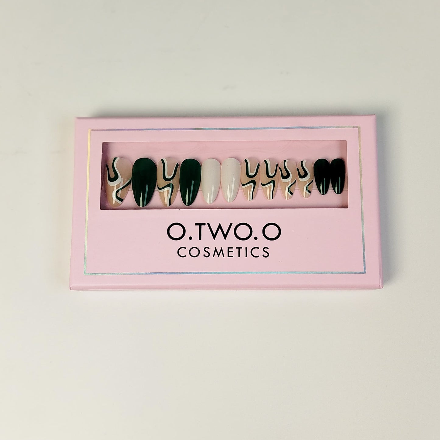 O.TWO.O Beautiful Matte Nails