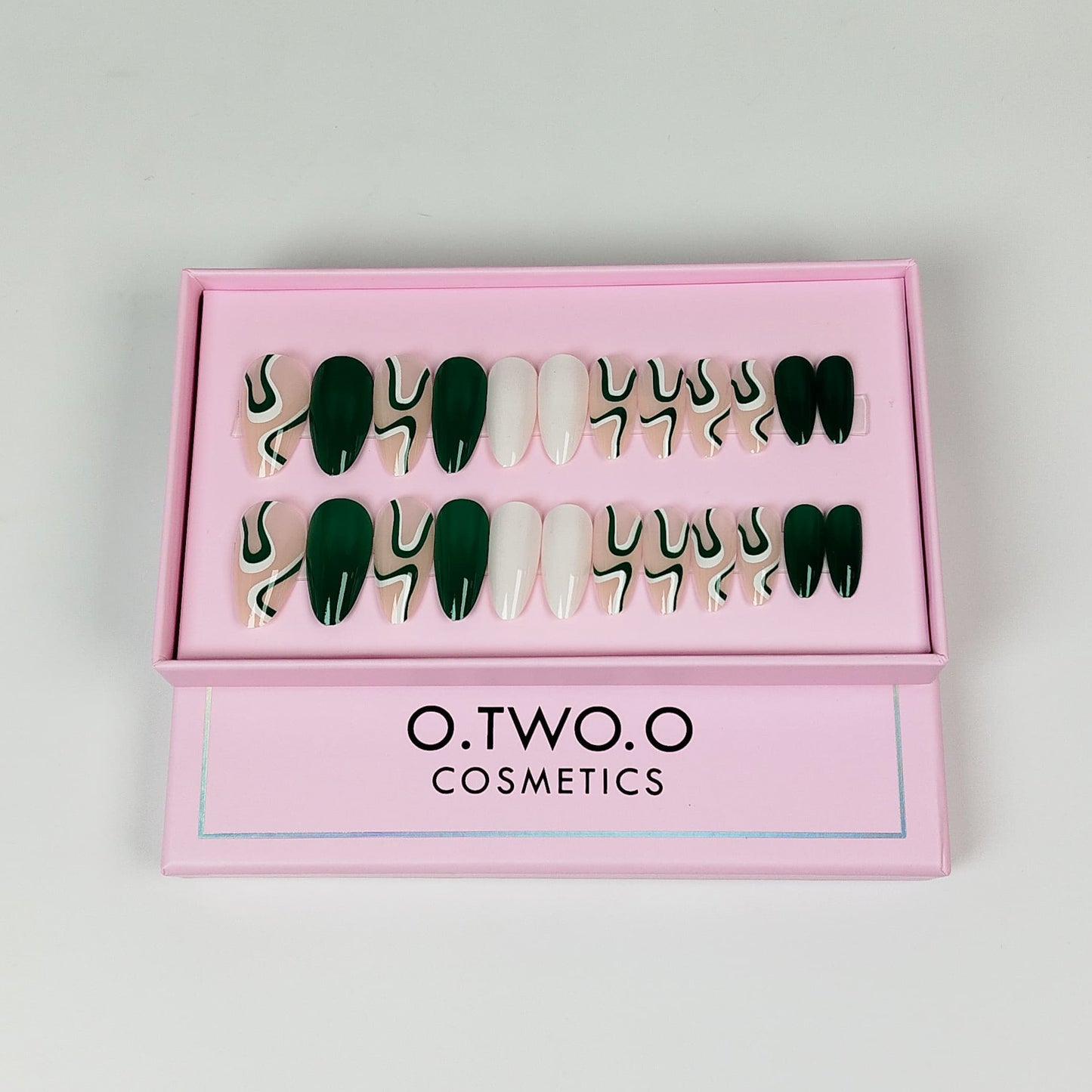 O.TWO.O Beautiful Matte Nails