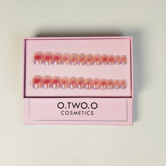O.TWO.O Beautiful Matte Nails