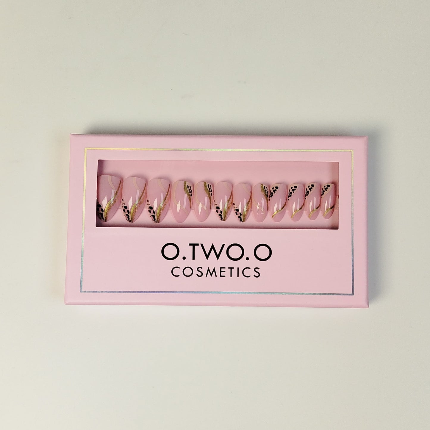 O.TWO.O Beautiful Matte Nails