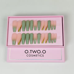 O.TWO.O Beautiful Matte Nails