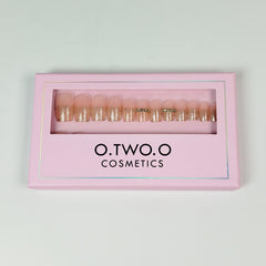 O.TWO.O Beautiful Matte Nails