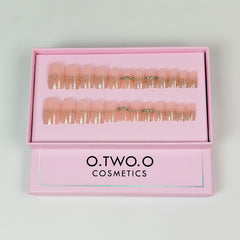 O.TWO.O Beautiful Matte Nails