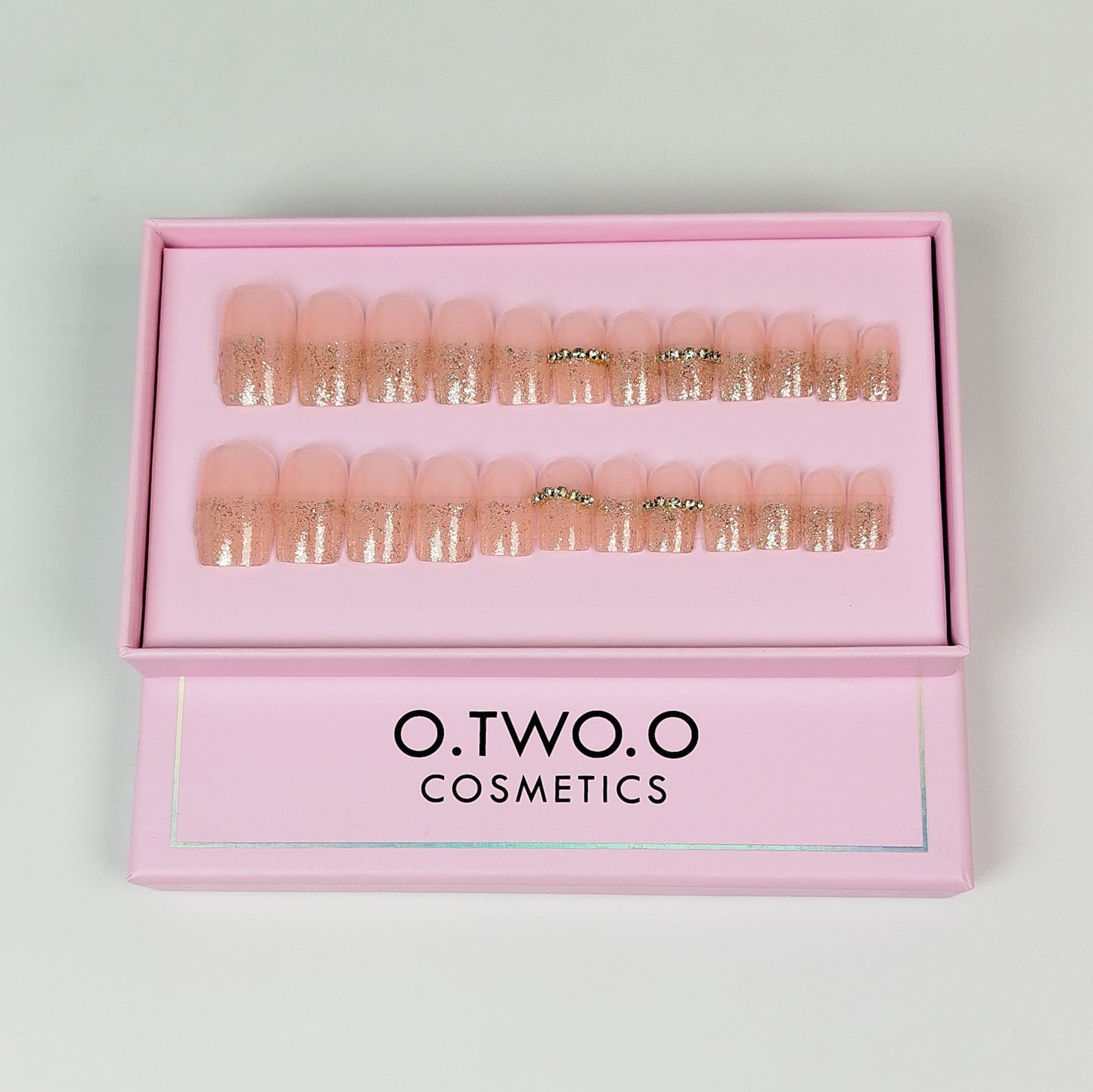 O.TWO.O Beautiful Matte Nails