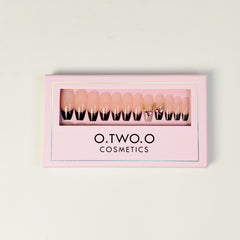 O.TWO.O Beautiful Matte Nails