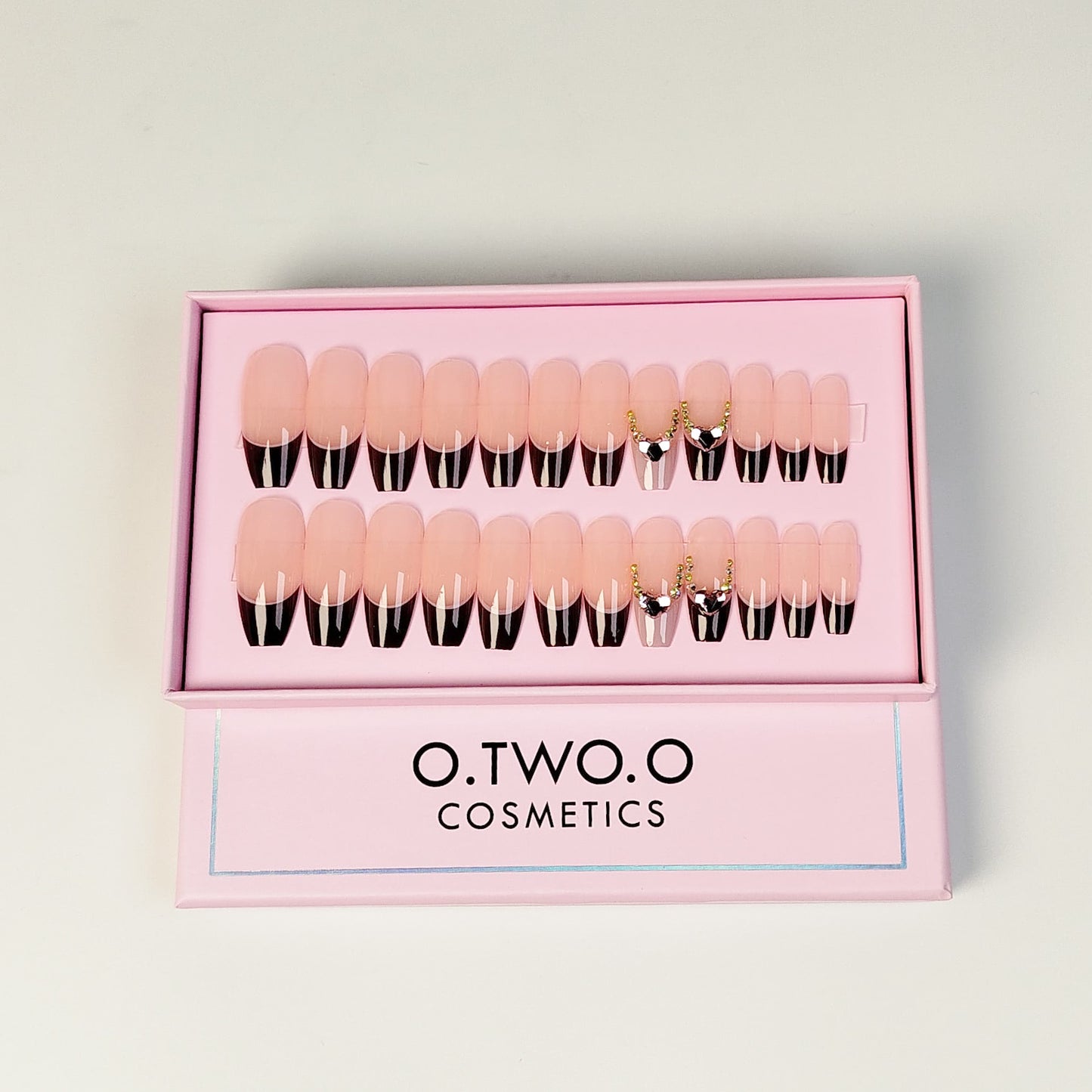 O.TWO.O Beautiful Matte Nails