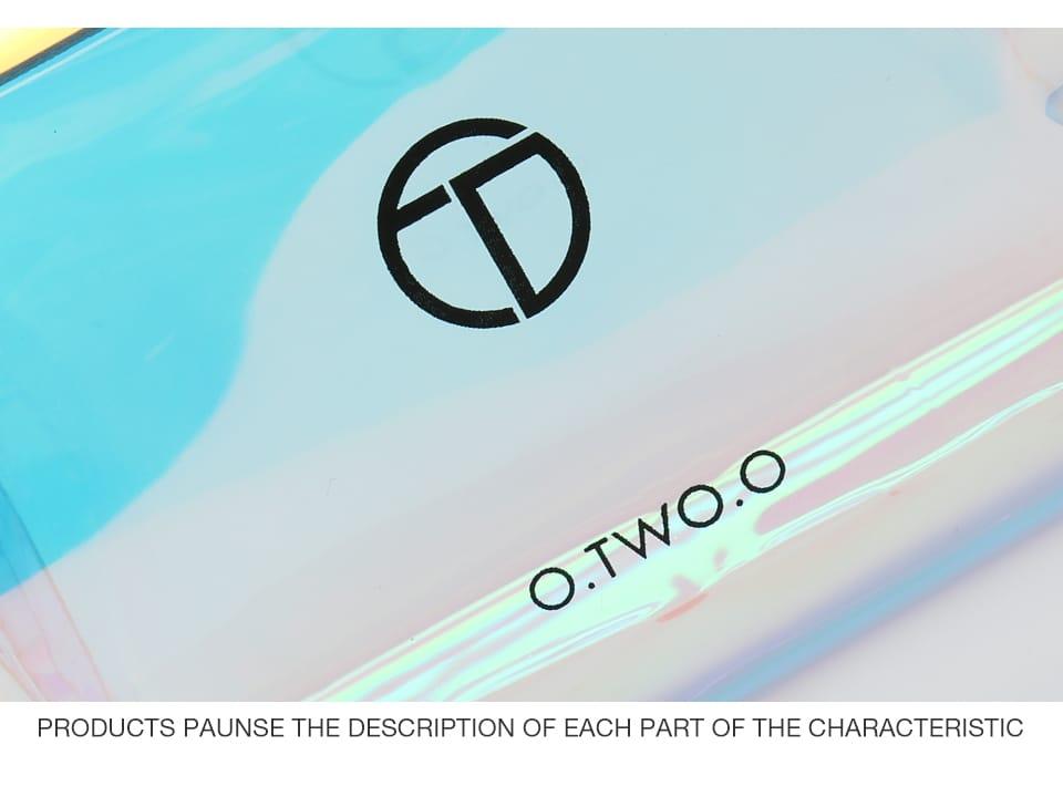 O.TWO.O CLASSY MAKEUP BAG - Otwoocosmetics