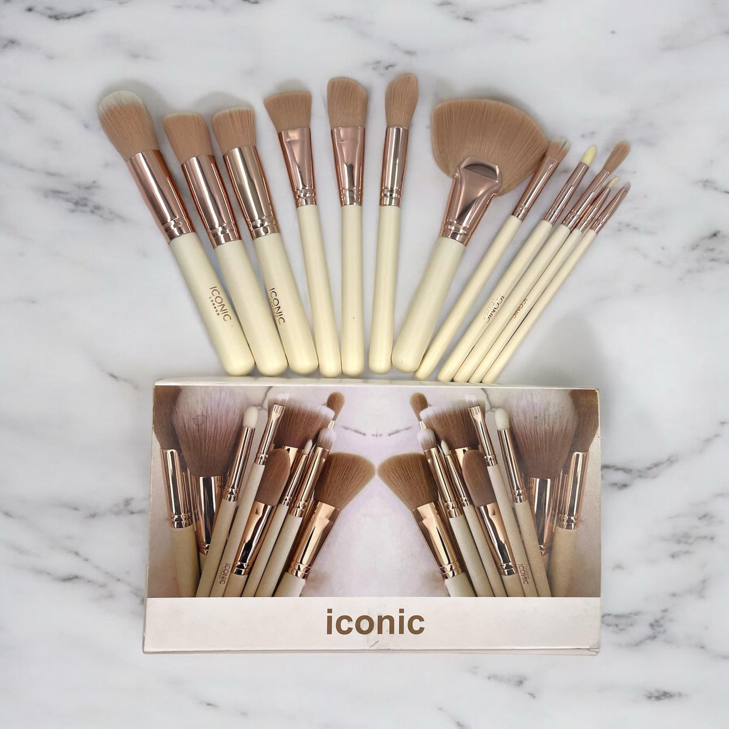 Iconic London 12 Pieces Makeup Brushes Set