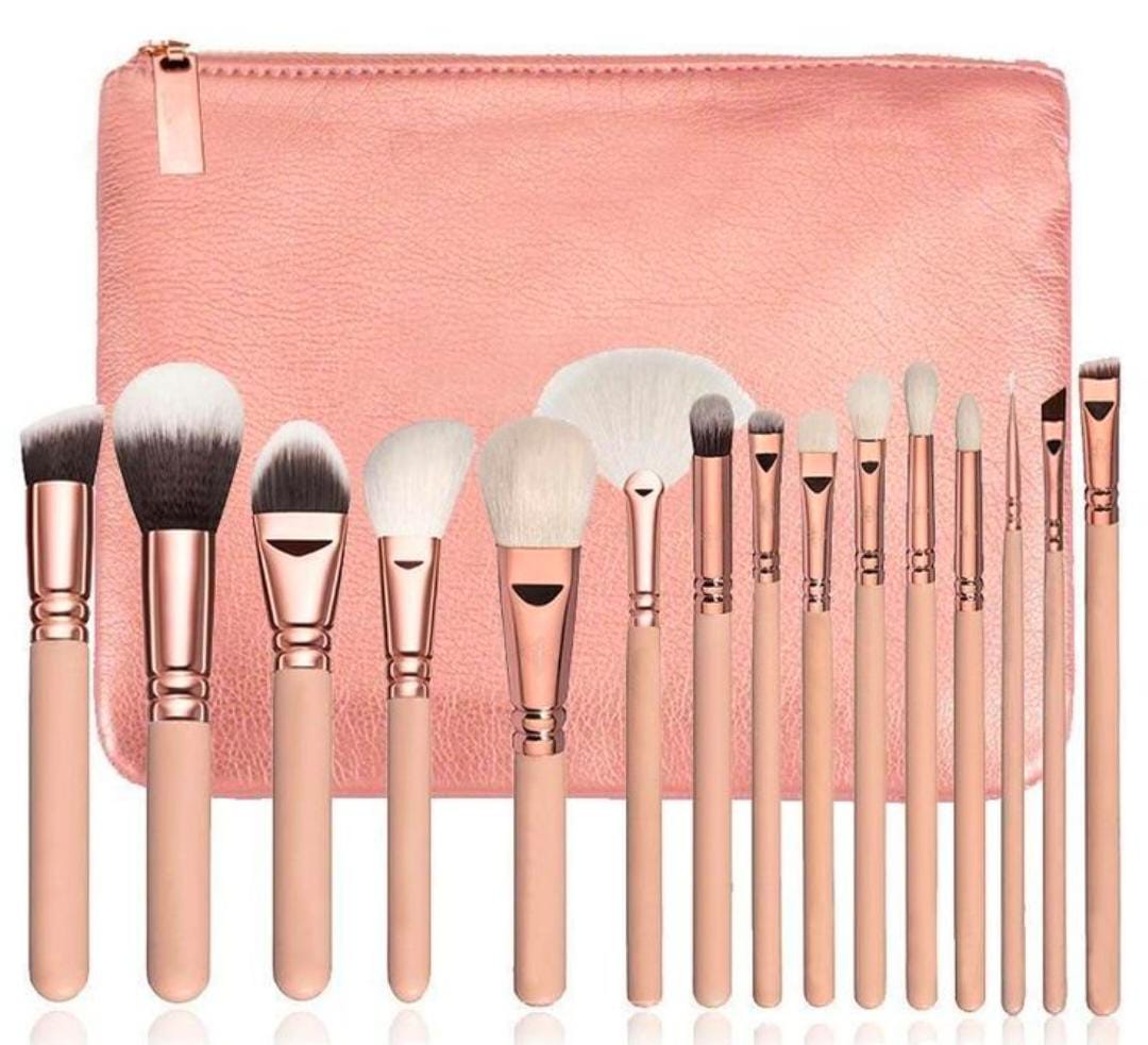 Zoeva 15 Pcs Brushes Set Brown