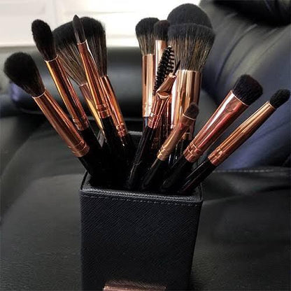 BLACK BH signature Brushes set 12 Piece - Otwoocosmetics